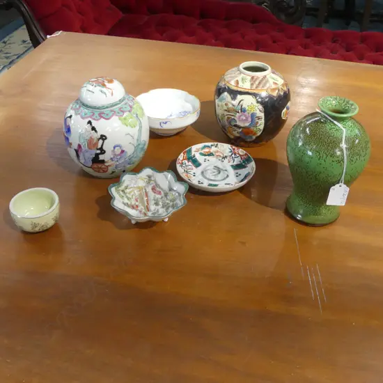 7 PCES ORIENTAL CHINA; BOWLS & VASES H.175mm