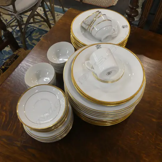 GILT RIMMED DINNER CHINA; ASST. MAKERS; SPODE, ETC hairlines