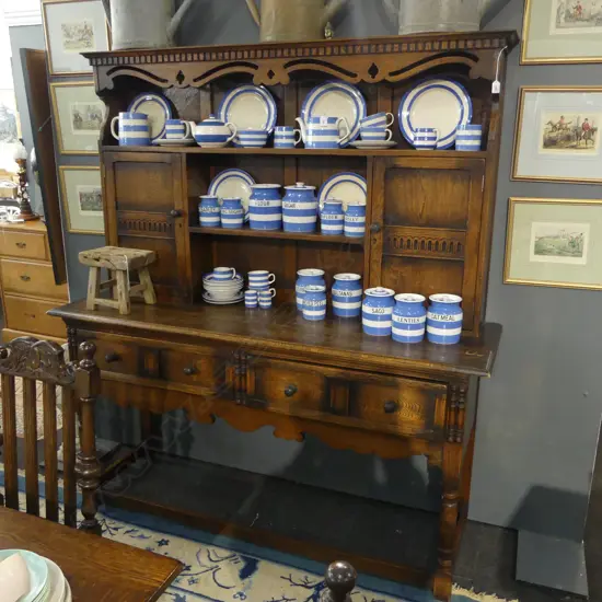 OAK DRESSER