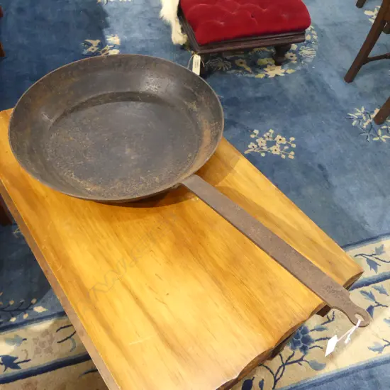 LG VINTAGE METAL PAN 450mm dia