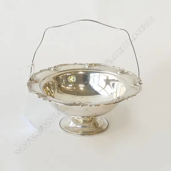 STG SILVER BASKET W. FANCY BORDER BY INTERNATIONAL STERLING USA WEIGHTED BASE, 261GMS,  D.160MM