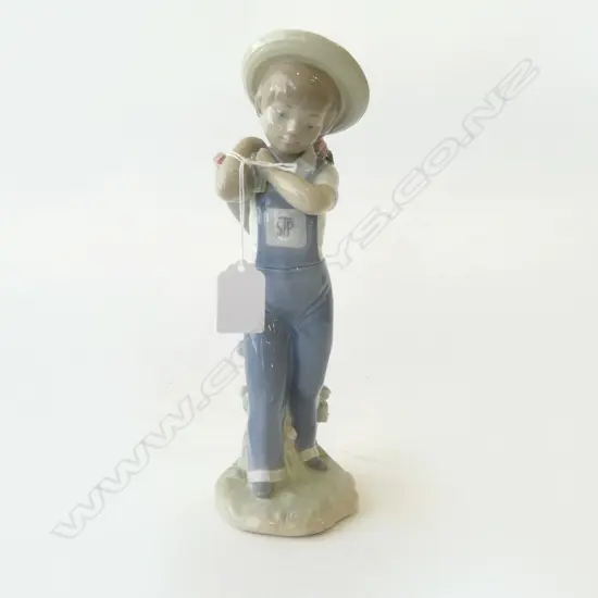 LLADRO #1286 'FLOWERS ON THE BACK' H.240mm