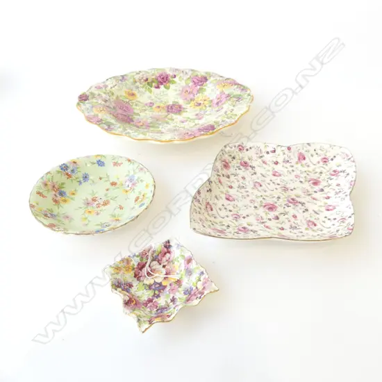 4 AOF DISHES VARIOUS PATS & SIZES SMALLEST DIA80 LARGEST 250MM