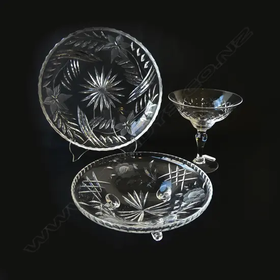 3 VINTAGE CUT CRYSTAL PIECES: TAZZA + 2 SHALLOW BOWLS: 1 LGE & HEAVY Dia.285mm