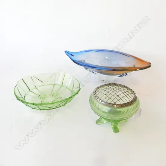 ART GLASS BOWL W.370mm + GREEN DECO BOWL 240mm dia & VASE