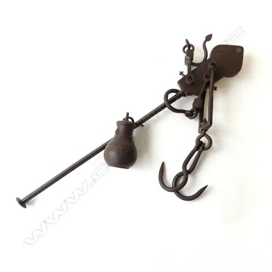 ANTIQUE AVERY STEEL YARD SCALES L.670mm