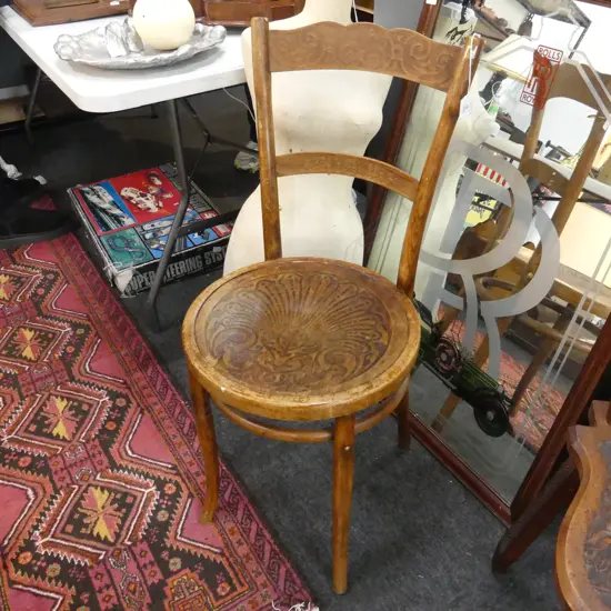 BENTWOOD CHAIR