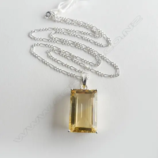 SILVER & CITRINE PENDANT, BAGUETTE CUT ON SILVER CHAIN