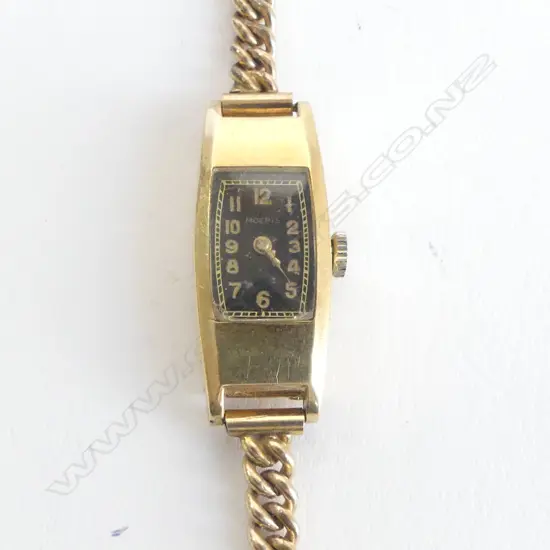 18CT VINTAGE LADIES WRIST WATCH, 9.8gms not. incl. movement, chain rolled gold