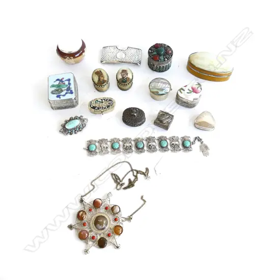 16 PCES; TRINKET BOXES (SOME SILVER), COSTUME JEWELLERY ETC