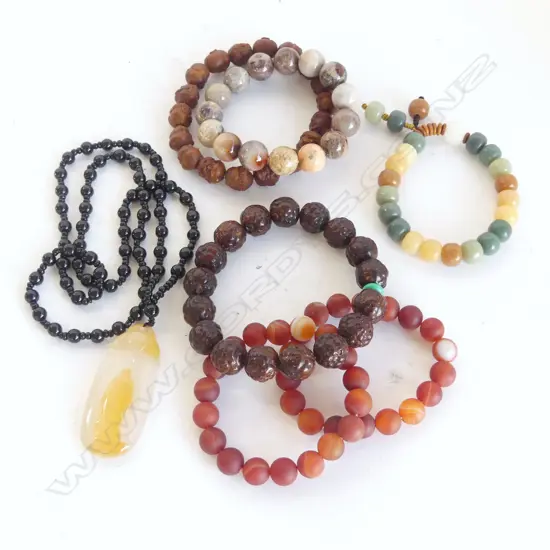 6 ORIENTAL BRACELETS + PENDANT NECKLACE