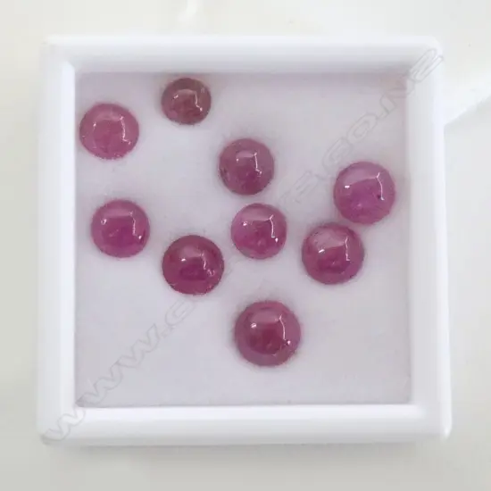 10CT RUBY CABOCHONS, ROUND