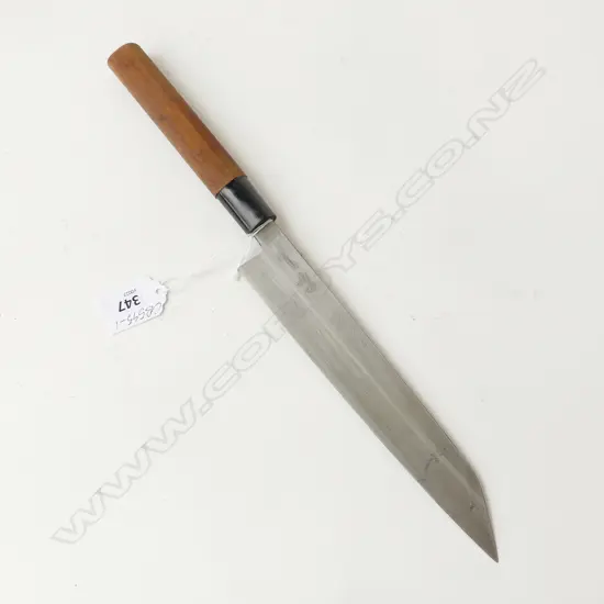 A GOOD VINTAGE JAPANESE CHEF KNIFE, SIGNED