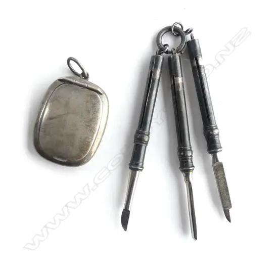 3 OLD SILVER PROPELLING MANICURE IMPLEMENTS + SILVER PATCH BOX Birmingham 1911 internal mirror w crack