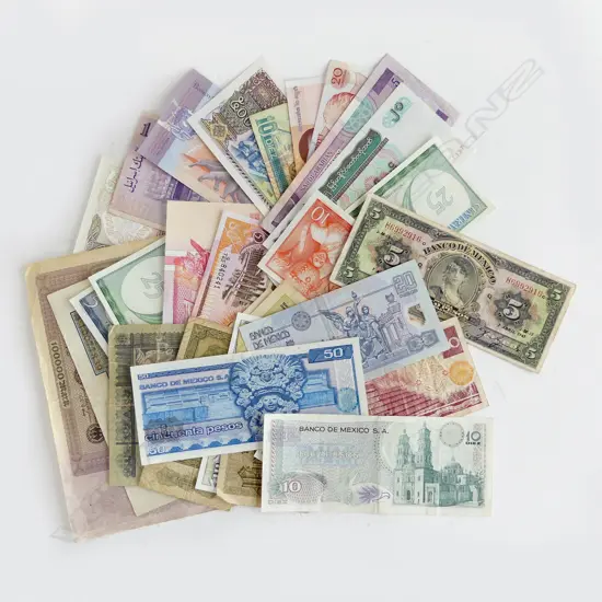 30 WORLD BANK NOTES