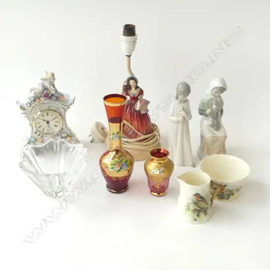 9 PCES; LAMP BASE, ORREFORS VASE, 2 SPANISH FIGURINES, CLOCK, 2 VENETIAN VASES, 2 PCES H/PAINTED R. WORCESTER