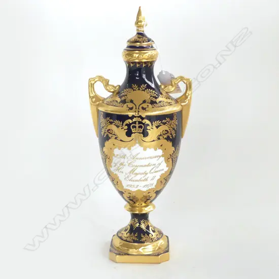 COALPORT LIDDED URN H.310mm 25th ANNIVERSARY OF CORONATION 84/100