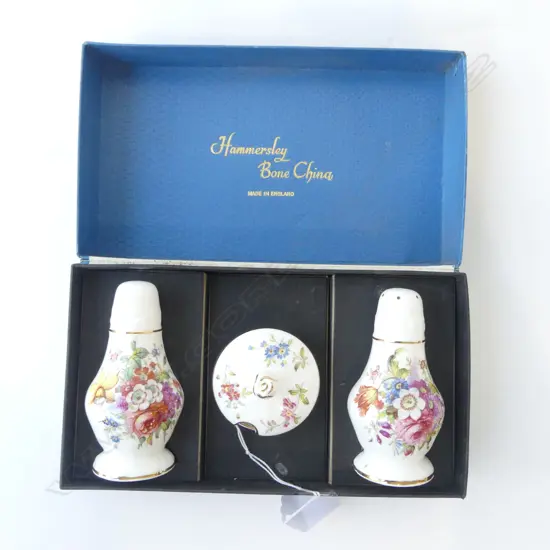 HAMMERSLEY FLORAL 3PC CRUET SET N BOX SIGNED F. HOWARD, L.220MM (BOX)