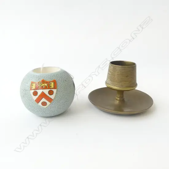 TRINITY COLLEGE CAMBRIDGE W&R CARLTON WARE MATCH HOLDER STRIKER, AND ANTIQUE BRASS W.T&S STRIKER, D.80MM-110MM