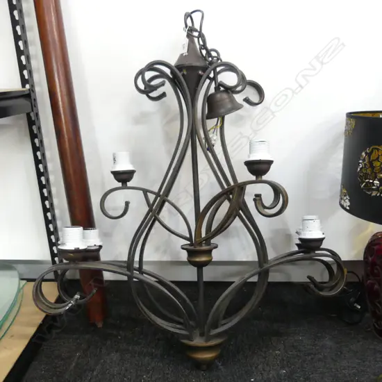 MODERN CAST METAL CENTER LIGHT H830MM DIA650MM