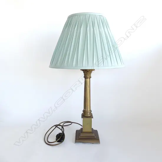 LAURA ASHLEY BRASS CORINTHIAN COLUMN TABLE LAMP w. PLEATED SHADE H.675mm