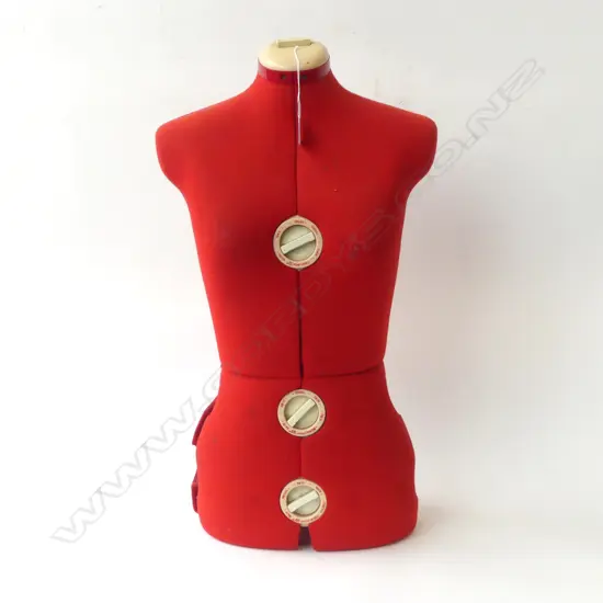 DRESS MAKERS BUST FORM H.680mm