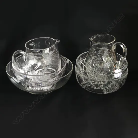 4 CRYSTAL BOWLS + 2 JUGS