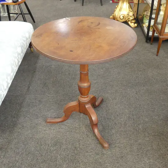 ANTIQUE MAHOGANY TRIPOD SIDE TABLE 605mm dia