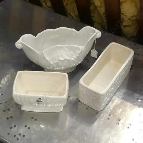 3 WHITE VASES; 2 TITIAN TROUGHS + OTHER #2104 W.285mm