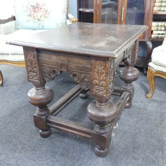 JACOBEAN STYLE OAK SIDE TABLE 695x535x580mm