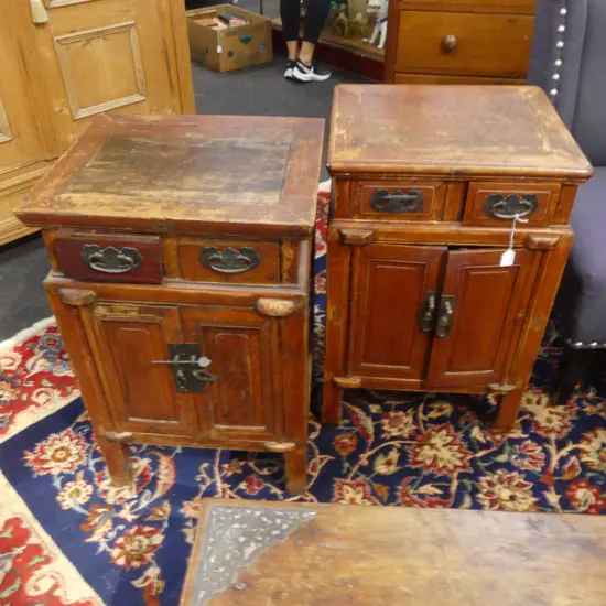 NEAR PR ORIENTAL BEDSIDE CABINETS 480x430x740mm