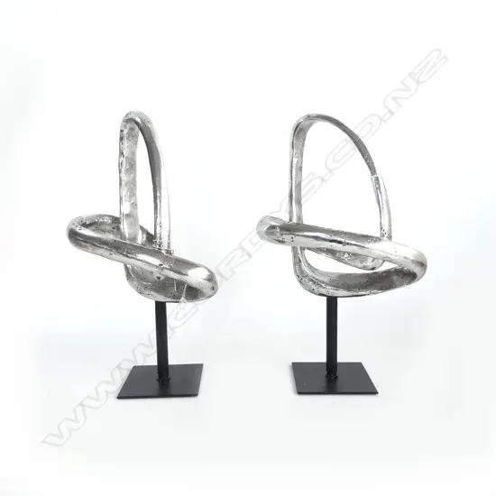 PR LA FORGE ABSTRACT SILVER RESIN SCULPTURES H.340mm