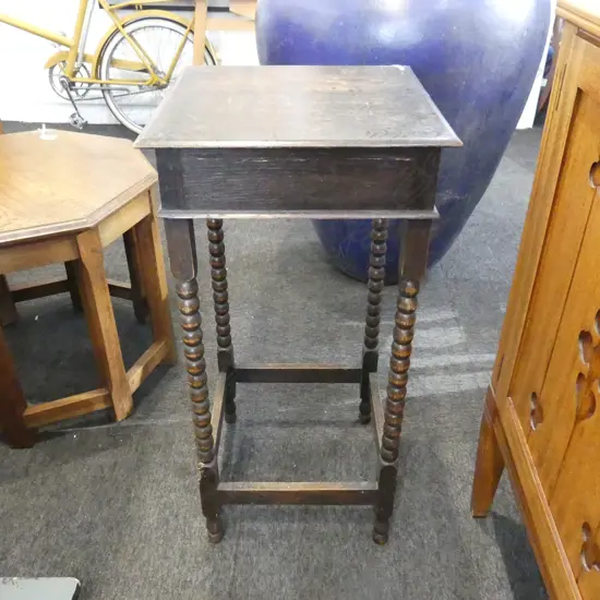 OAK BOBBIN LEG SIDE TABLE 345x345x720mm