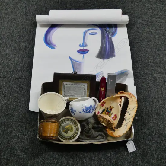 SMALL TRAY OF 9 COLLECTABLES: B&W SML JUG + BRONZE GANESH C/COOK CUP  SWISS ARMY POCKET KNIFE ETC