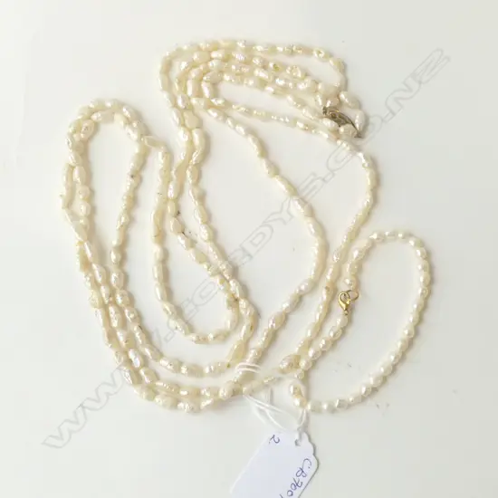 DOUBLE STRAND PEARL NECKLACE L.820mm + BRACELET; FRESH WATER RICE BUBBLE PEARLS