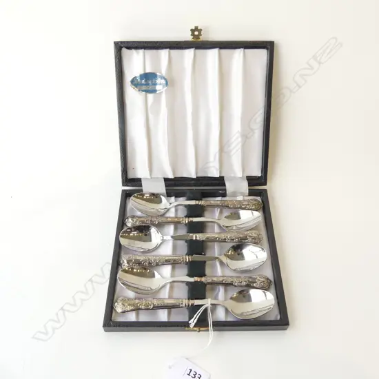 SET SILVER HANDLES KING'S PATTERN TEA SPOONS cased