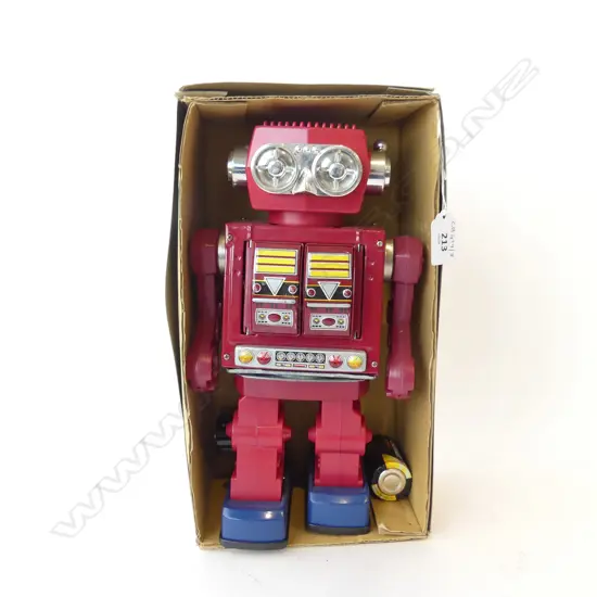 MINT& BOXED ROTOMATIC SUPER ASTRONAUT ROBOT TOY 