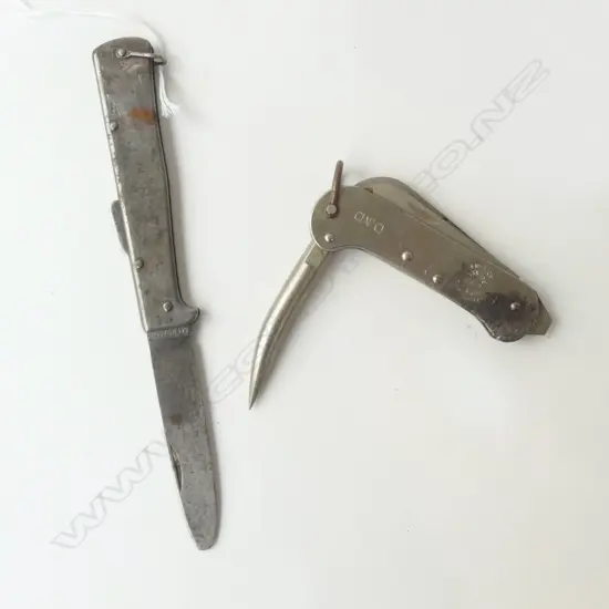 WWII MILITARY CLASP KNIFE WHITTINGSLOWE ADELAIDE & GERMAN MERCATOR SOLINGEN KNIFE, L.192MM, L.100MM
