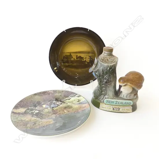 3 KIWIANA PCS KIWI JIM BEAM DECANTER H220MM  RD MAORI LADYS PLATE & ROTORUA SOV PLATE