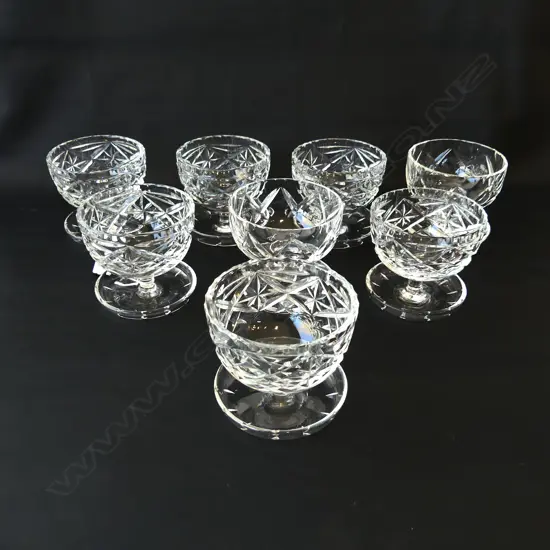 8 CRYSTAL STEMMED DESERT GLASSES H.85mm