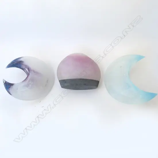 3 CAST GLASS ART VASES H.300mm