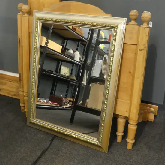 MODERN SILVER FRAMED MIRROR 965x765mm