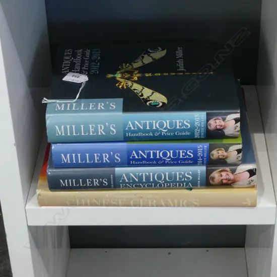 4 BOOKS ON ANTIQUES (3 MILLERS GUIDES + CHINESE CERAMICS)