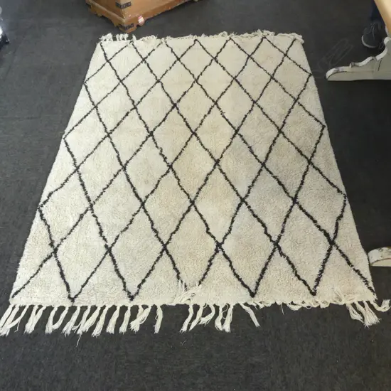 LG COTTON BERBER RUG 1900x1360mm