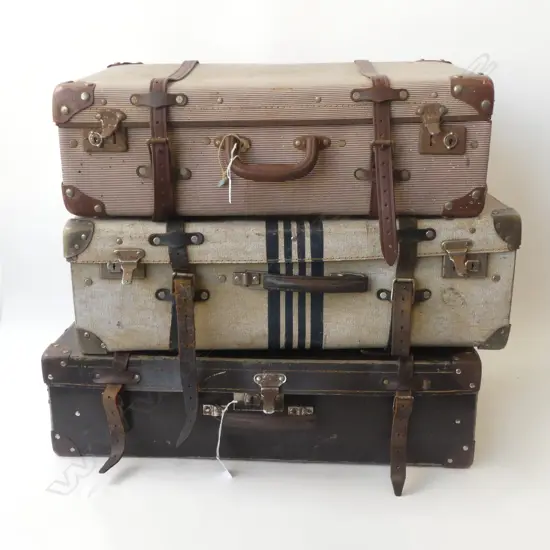 3 VINTAGE SUITCASES