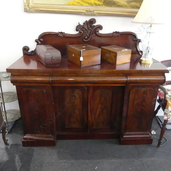 VICTORIAN MAHOGANY SIDEBOARD 1530x550x1300mm