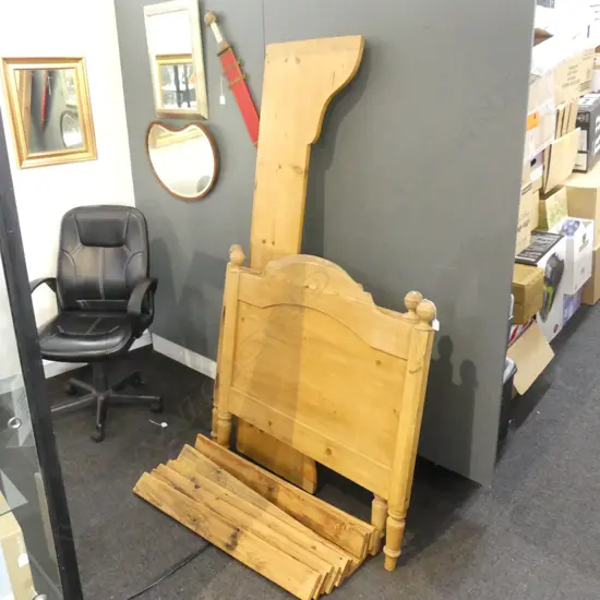 PINE SINGLE BEDFRAME