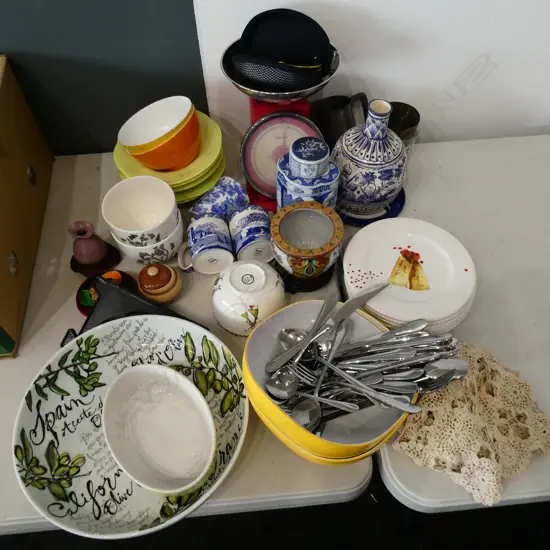 ASST. CHINA INCL. SPODE, PORTMEIRION ETC