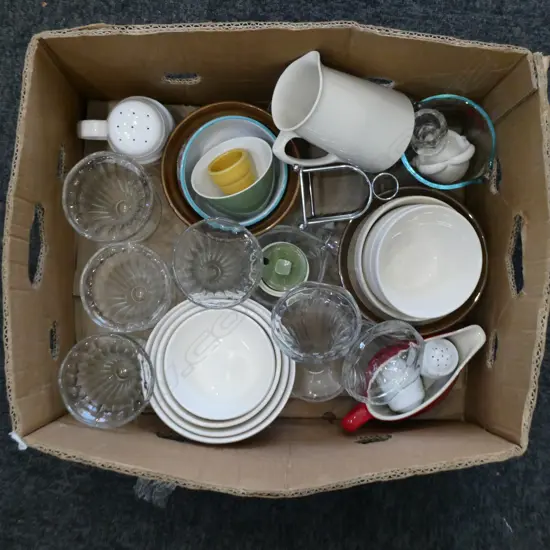 ASST. KITCHENWARE INCL. 8 MASON CASH MIXING BOWLS ETC