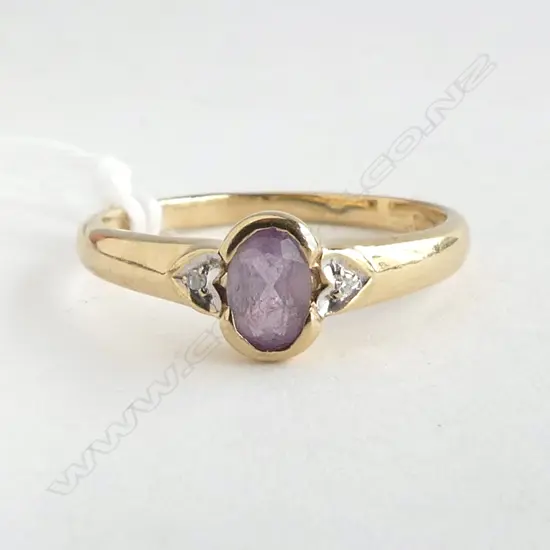 9ct AMETHYST & DIAMOND RING 2.1gm SIZE P